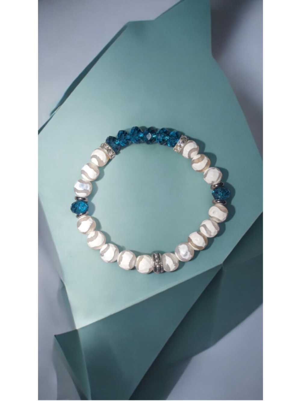 Handmade Teal and White Tibetan Agate Faceted Beaded Stretch Bracelet 6.5"